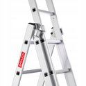 Detail van de scharnier en rode merknaam 'BAULICH' op een aluminium ladder.