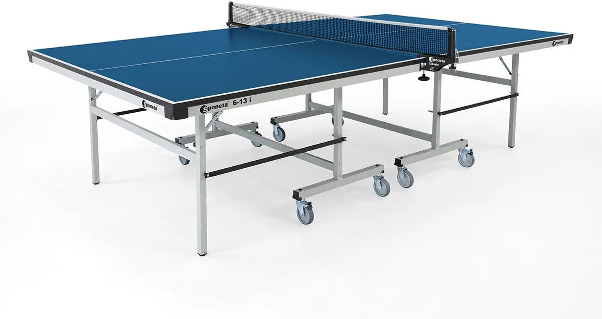 Sponeta® S6-13i Tafeltennistafel Indoor - Inclusief ITTF gekeurd tafeltennisnet - Pingpongtafel voor binnen - Speeltoestel voor binnen - Inklapbaar - Zelftrainstand - 22mm blauw blad - 3 Jaar garantie - LxBxH 274x152,5x76cm - Made in Germany