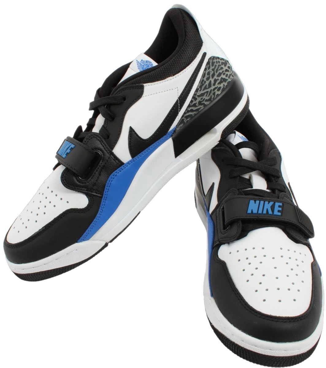 Nike sneakers maat eur 45