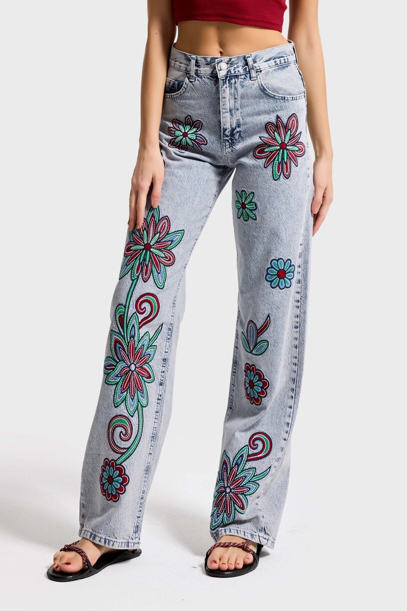 It's Basic - EMBROIDERY LOOSE MID RISE JEANS