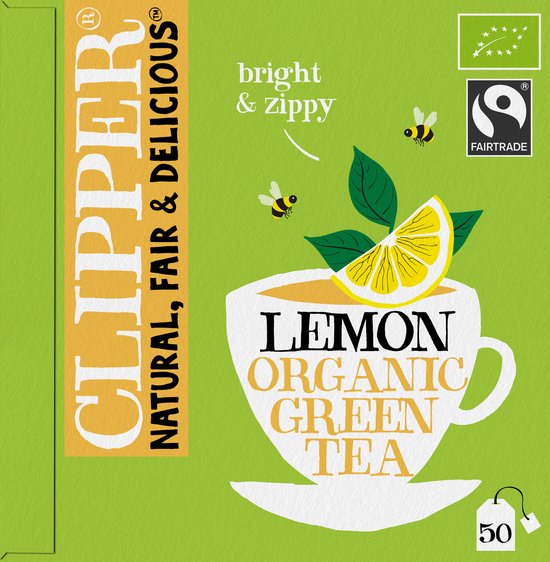Thé vert saveur citron Clipper dans un emballage vert avec une tasse de thé et une tranche de citron.