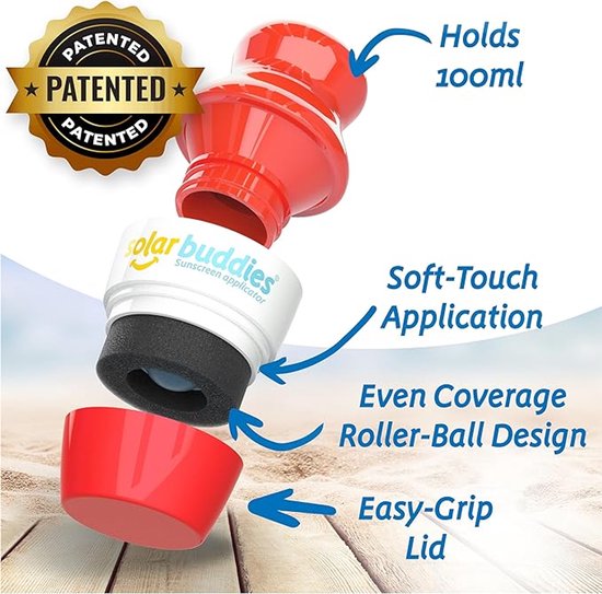 Solar Buddies zonnebrandapplicator in rood en wit, met deksel, schuimapplicator, houdt 100ml, is soft-touch en heeft een rollerontwerp.