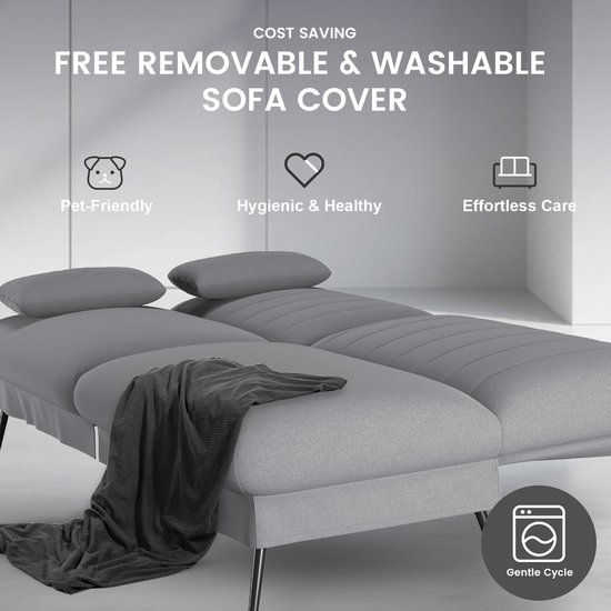 Grijze slaapbank, deels uitgeklapt, met kussens en een plaid. Iconen tonen 'Pet-Friendly', 'Hygienic & Healthy', 'Effortless Care', en 'Gentle Cycle'.