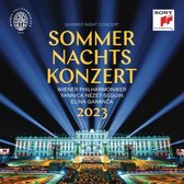 Zomers Nachtconcert 2023 Wiener Philharmoniker op Sony Classical. Een concert in Schönbrunn paleis.