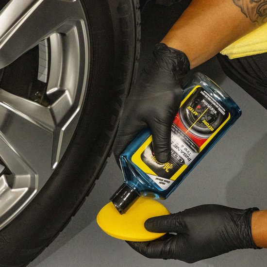Meguiar’s Ultimate Insane Shine Tire & Trim Gel 473ml - Banden Glans Gel - Diepzwarte Hoogglans - Bestand Tegen Regen & Wassen — afbeelding 5