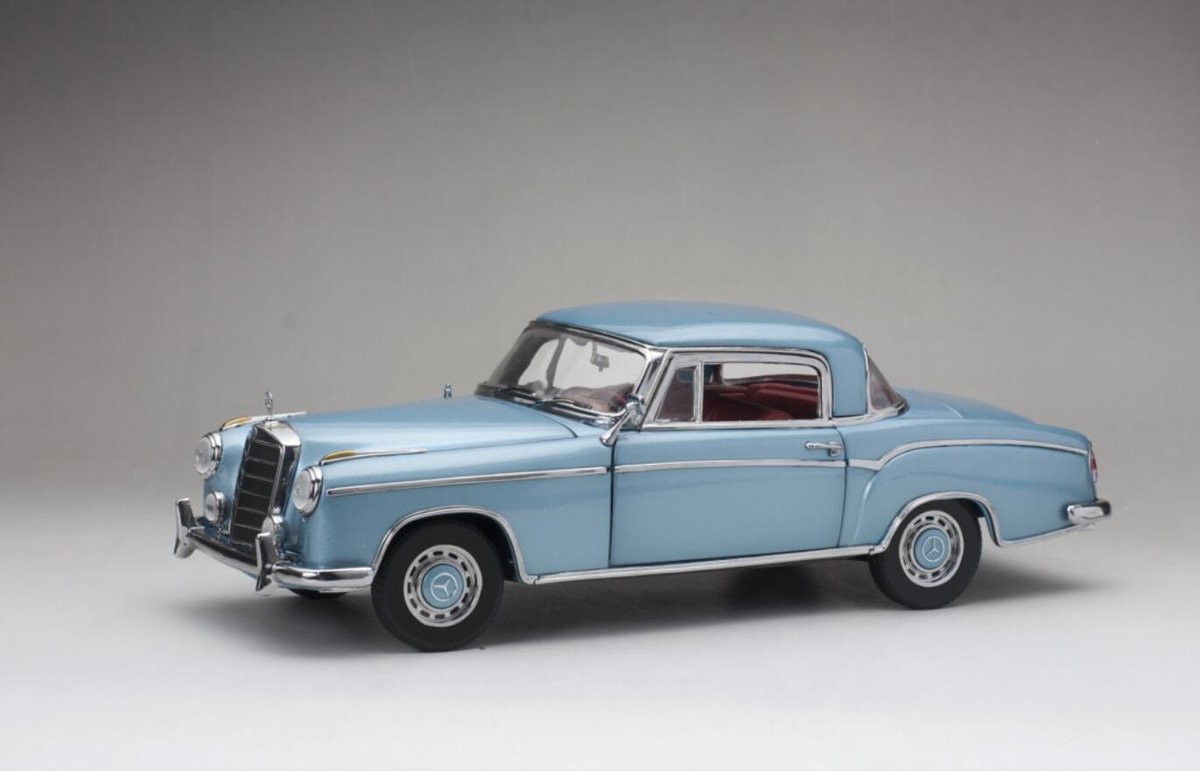 Mercedes-Benz 220 SE Hard Top Coupé 1958 - 1:18 - Sun Star
