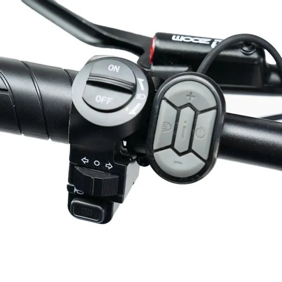 OUXI C80 Max Elektrische Fatbike - Ingebouwd Alarmsystseem - Inclusief Voetsteuntjes - Inclusief Achterzitje - NFC-chip - 20 Inch - 250W Motor - 7 Versnellingen - 120 km Actieradius - Hydraulische Schijfremmen - Zwart van Ouxi — afbeelding 2