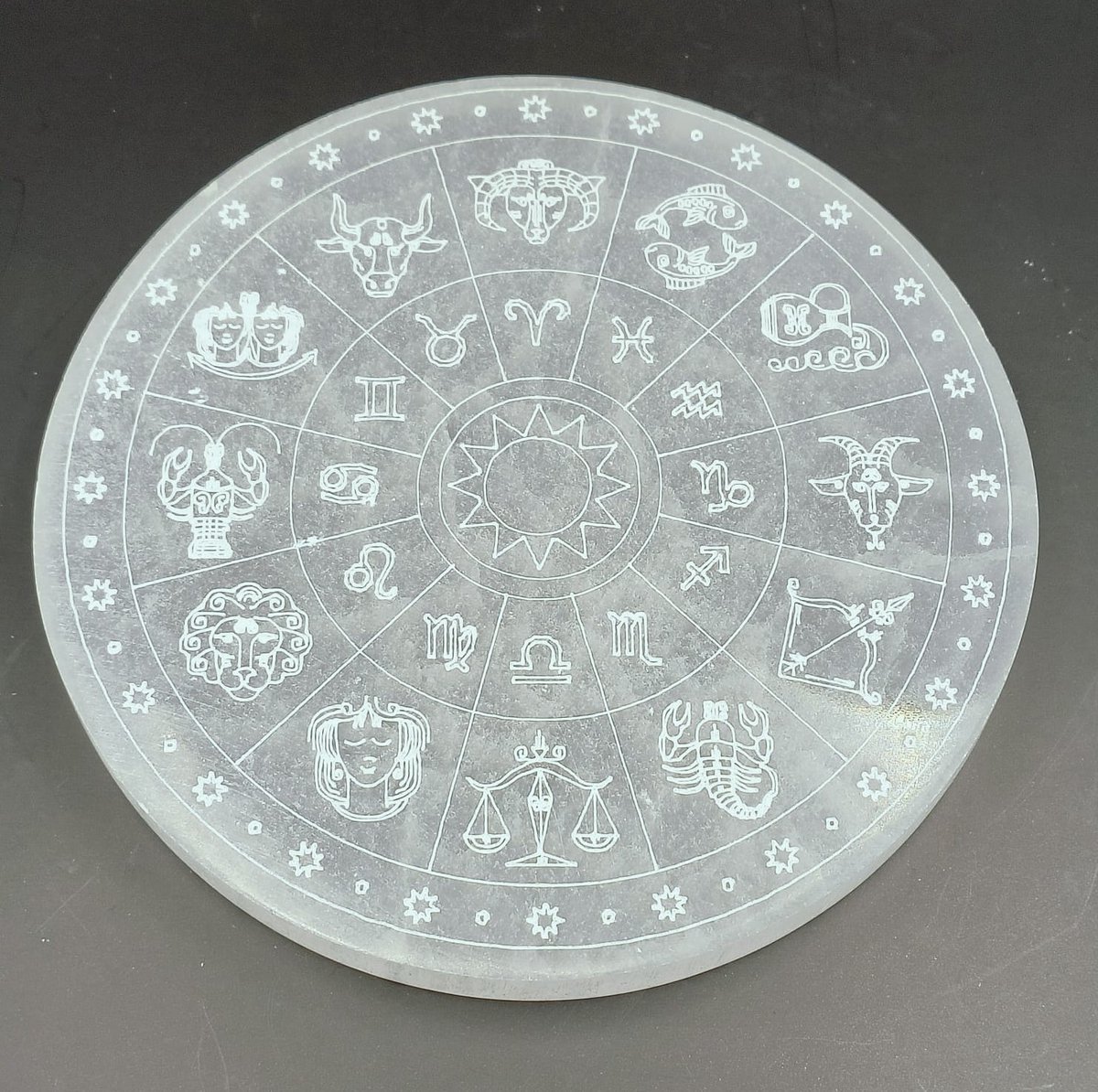 Seleniet oplaadschijf dierenriem - Seleniet oplaadplaat zodiac 14cm 475 gram - Energetisch reinigen