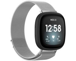 Milanees magnetisch bandje - Geschikt voor Fitbit Sense/ Versa 3/ Versa 4/ Sense 2 - Zilver