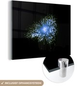 MuchoWow® Glasschilderij 40x30 cm - Schilderij acrylglas - Gloed van glasvezel voor een zwarte achtergrond - Foto op glas - Schilderijen