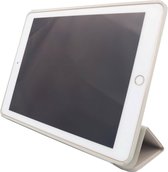 Apple iPad Air 2 (jaar 2014) A1566 A1567 Smart Cover Case inclusief Achterkant Back Cover Hoes - Kleur Beige