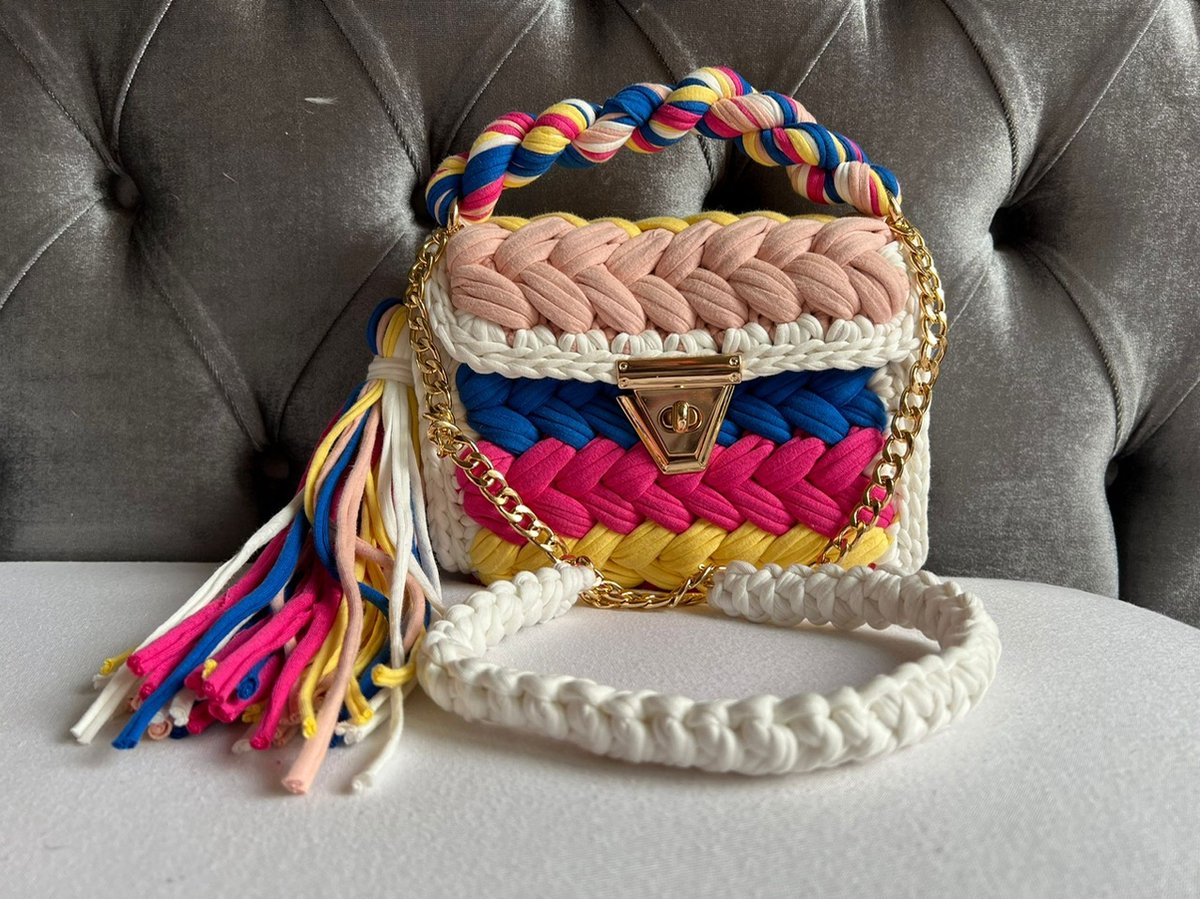 Gehaakte accessoires en micro amigurumi's – Cindel Jewels
