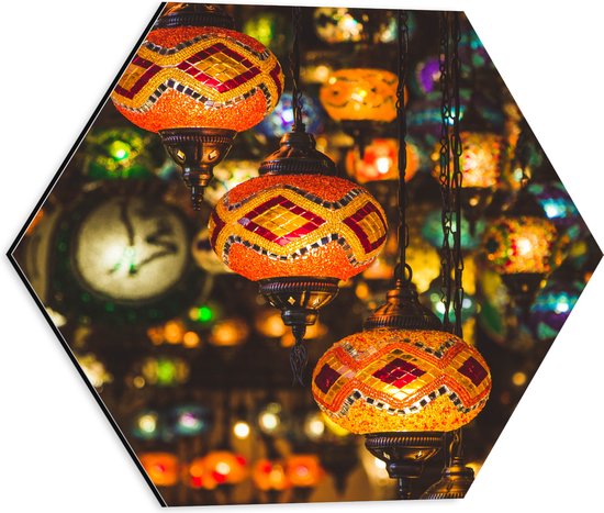 Dibond Hexagon - Traditionele Oosterse Lampionnen Versierd met Mozaïek - 40x34.8 cm Foto op Hexagon (Met Ophangsysteem)