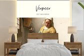 Behang - Fotobehang Melkmeisje - Johannes Vermeer - Kunst - Breedte 350 cm x hoogte 350 cm