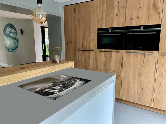 Chefcare Inductie Beschermer Noorderlicht bij de Watervallen in IJsland - Zwart Wit - 71x52 cm - Afdekplaat Inductie - Kookplaat Beschermer - Inductie Mat