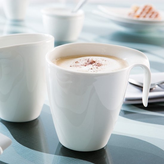 Villeroy & Boch - Design Naif - filiżanka do herbaty ze spodkiem