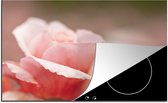 KitchenYeah® Inductie beschermer 78x52 cm - Roos - Bloemen - Roze - Kookplaataccessoires - Afdekplaat voor kookplaat - Inductiebeschermer - Inductiemat - Inductieplaat mat