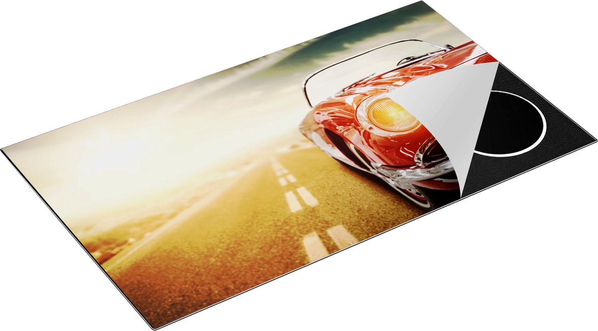 Chefcare Inductie Beschermer Oude Rode Auto - Retro - 90x52 cm - Afdekplaat Inductie - Kookplaat Beschermer - Inductie Mat