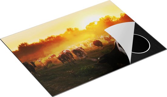 Chefcare Inductie Beschermer Kudde Koeien in Weiland bij Zonsondergang - 70x52 cm - Afdekplaat Inductie - Kookplaat Beschermer - Inductie Mat