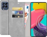 Samsung Galaxy M53 Bookcase hoesje - Just in Case - Effen Grijs - Kunstleer