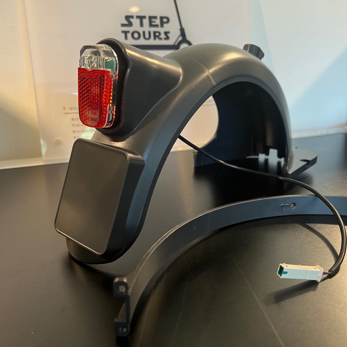 Spatbord voor E-Step met achterlicht (Achter) - Past op Ninebot-Segway Max G30ll, Max G30LE en Max G30 by Step Tours – foto 4