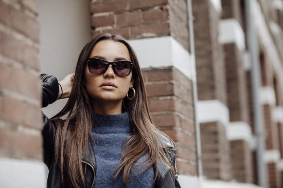 Joboly Cat Eye Zonnebril - Zwart Frame - Paarse Lenskleur - Dames van Joboly — afbeelding 4