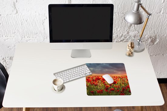 Tapis de souris XXL - Sous-main - Tapis de bureau - Coucher de soleil - Coquelicots - Rouge - Fleurs - Champ - Nature - 40x40 cm - Tapis de souris XXL