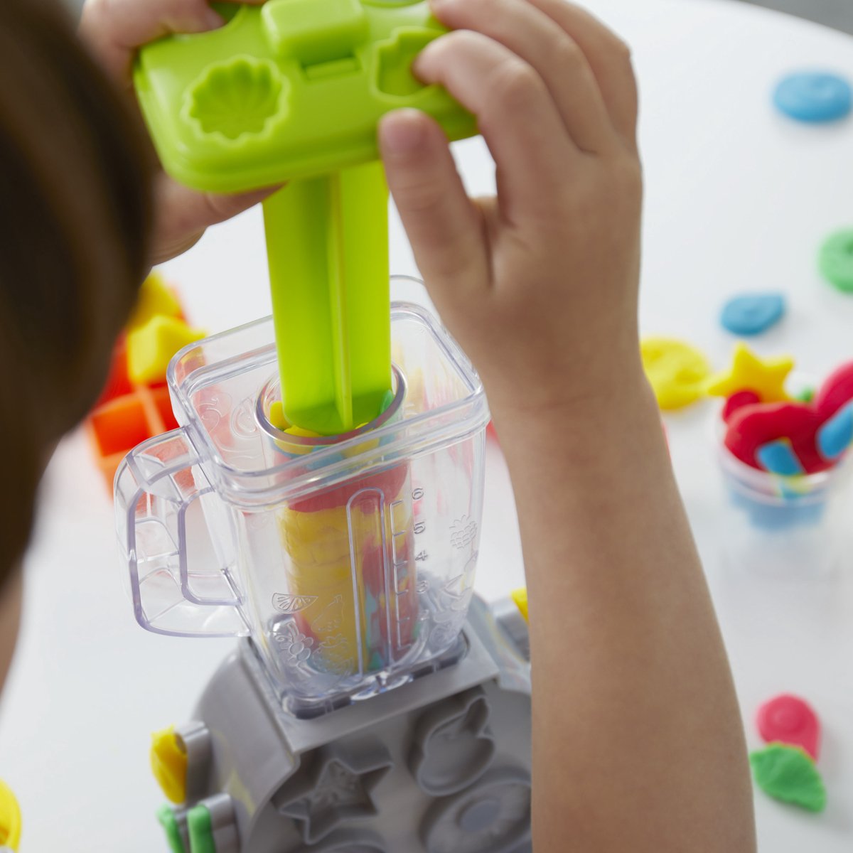 Play-Doh Smoothie Blender Set - Boetseerklei - 5 Play-Doh potjes - Knutselen voor kinderen — afbeelding 4