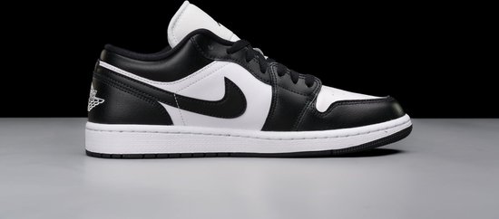 Air Jordan 1 Low WMNS Panda Black/White - DC0774-101 - Maat 44.5 - PANDA Zwart Wit - Schoenen