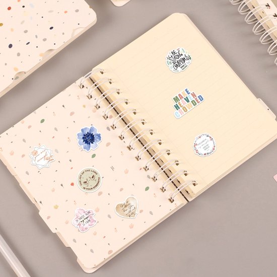 Christelijke Stickers met Teksten - 50 stickers voor Laptop, Dagboek, Agenda, Muur etc - Religieus/God/Jezus/Bijbel