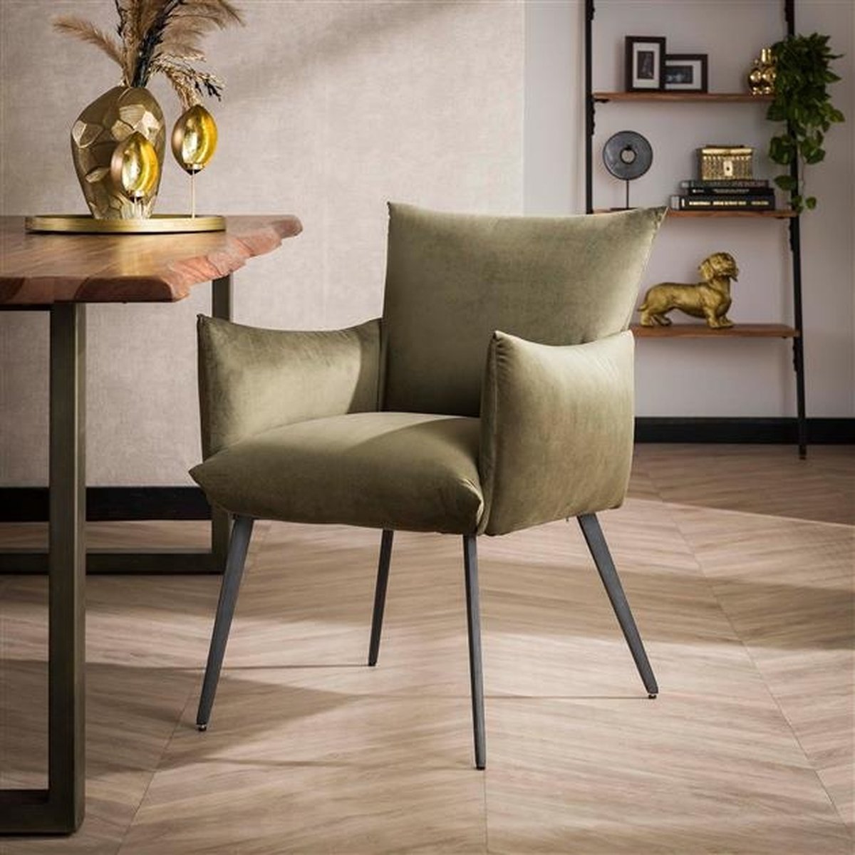 Eetkamerfauteuil Sarah groen met armleuning