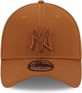 New York Yankees League Essential Brown 39THIRTY Stretch Fit Cap