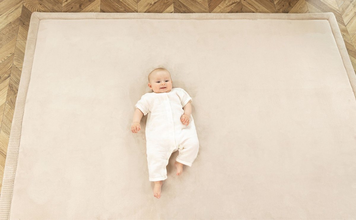 Hakuna Matte Wolkzachte Fluwelen Mat Speelmat baby 200 x 150 x 2,5 cm, Beige - Kindertapijt met hoogwaardig traagschuim - Baby speelkleed met antislipbasis - Babykruipmat, kinderkamertapijt — afbeelding 6