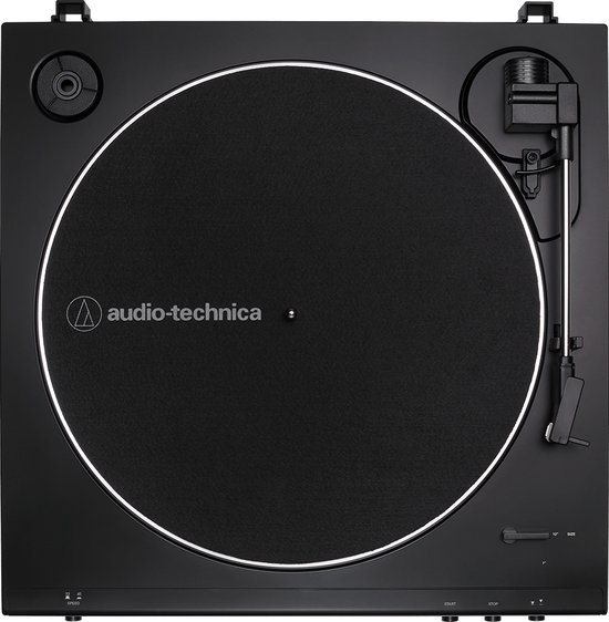 Zwarte platenspeler met ronde mat met Audio-Technica logo. Witte rand rond de mat.