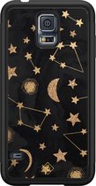 Casimoda® hoesje - Geschikt voor Samsung Galaxy S5 - Counting The Stars - Zwart TPU Backcover - Sterren - Bruin/beige