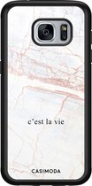 Casimoda® hoesje - Geschikt voor Samsung Galaxy S7 - C'est La Vie - Zwart TPU Backcover - Tekst - Bruin/beige