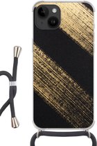 Geschikt voorApple Iphone 14 - Crossbody Case - Gouden verfstrepen op een zwarte achtergrond - Siliconen - Crossbody - Backcover met Koord - Telefoonhoesje met koord - Hoesje met touw