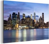 Wanddecoratie Metaal - Aluminium Schilderij Industrieel - New York - Water - Skyline - 90x60 cm - Dibond - Foto op aluminium - Industriële muurdecoratie - Voor de woonkamer/slaapkamer