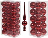 Kerstversiering kunststof kerstballen met piek rood glans 6 en 8 cm pakket van 57x stuks - Kerstboomversiering