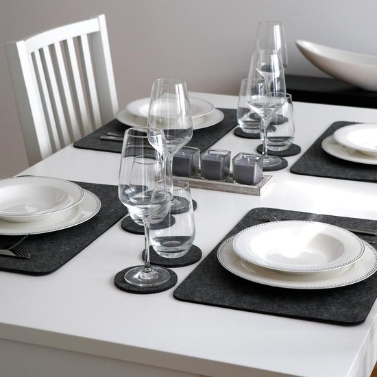 Placemat 43 x 30 cm Lederlook Bruin Layer | Luxe placemats - Kookwinkel Kitchen&More Placemat 43 x 30 cm Lederlook Bruin Layer | Luxe placemats - Kookwinkel Kitchen&More