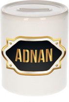 Adnan naam cadeau spaarpot met gouden embleem - kado verjaardag/ vaderdag/ pensioen/ geslaagd/ bedankt