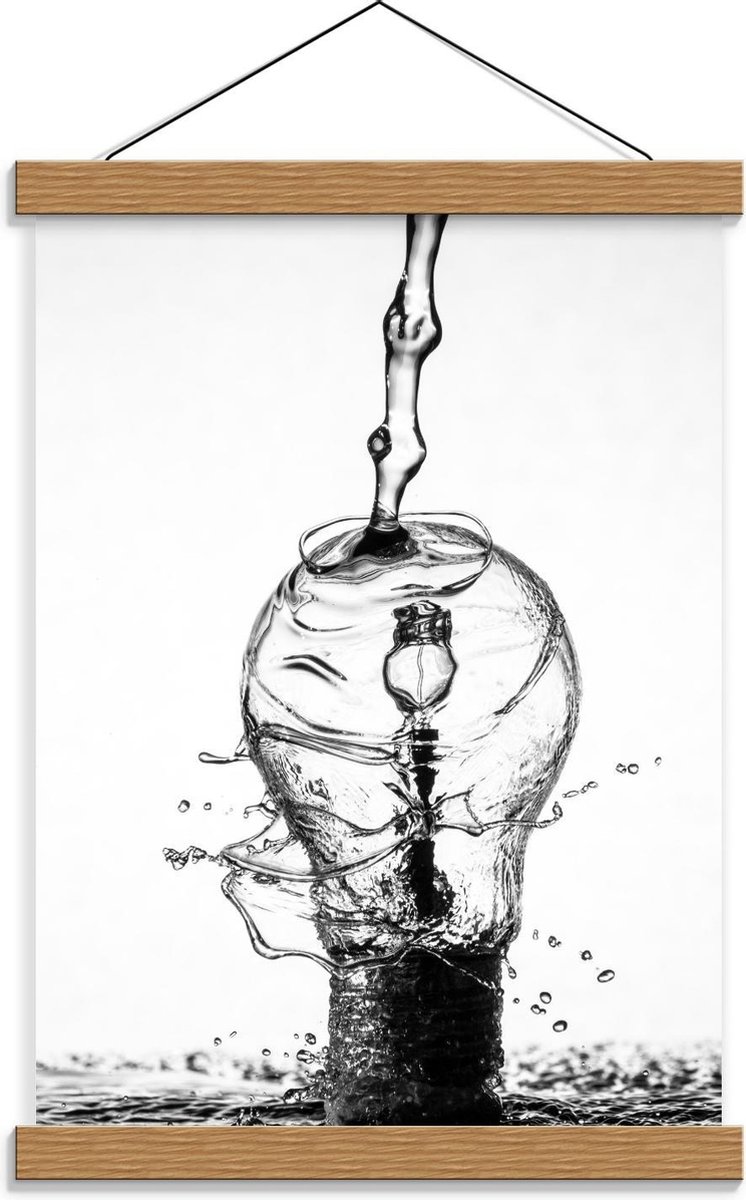 Schoolplaat – Water over Gloeilamp (zwart/wit) - 30x40cm Foto op Textielposter (Wanddecora