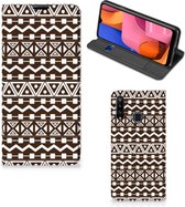 Hoesje Geschikt voor Samsung Galaxy A20s Bookcase Aztec Brown
