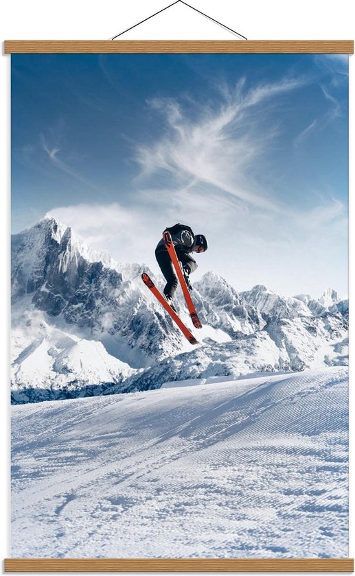 Schoolplaat – Skiër in de Sneeuw - 60x90cm Foto op Textielposter (Wanddecoratie op Schoolplaat)