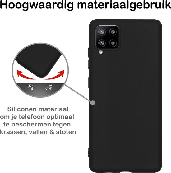 Siliconen materiaal beschermt Samsung A12 hoes tegen krassen, vallen & stoten.