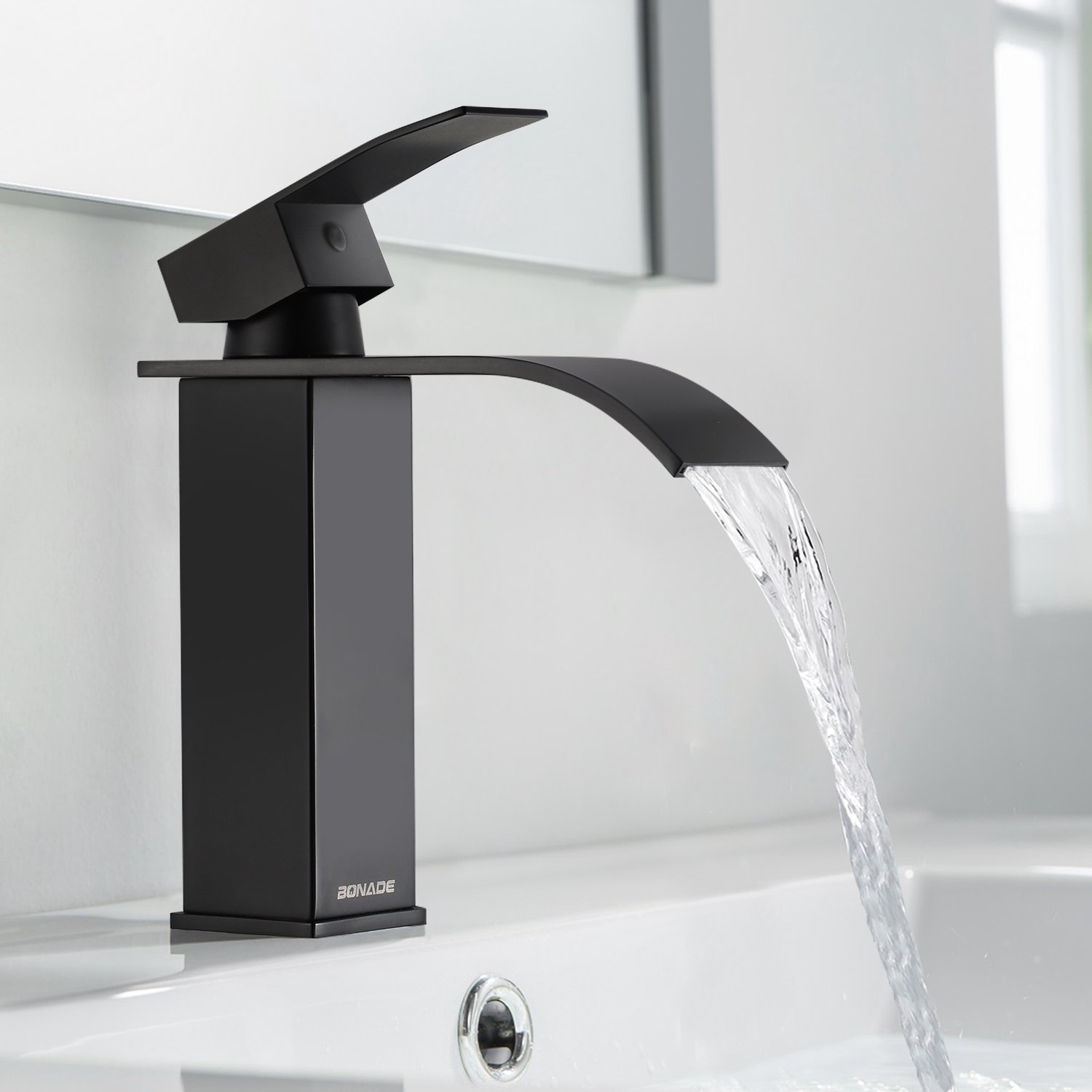 LOVHAUS Zwarte Wastafelkraan Waterval - Mengkraan Warm & Koud - RVS - Uitloophoogte 123 mm