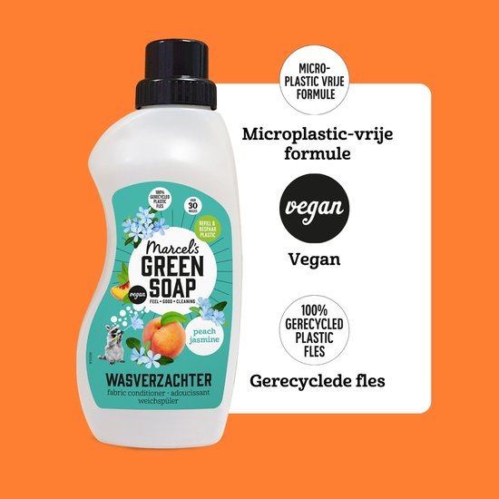 Fles wasverzachter naast tekst over microplasticvrije formule, vegan ingrediënten en gerecyclede fles.