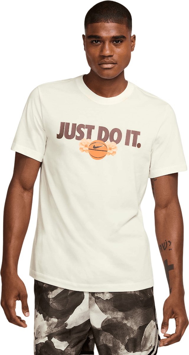 T-Shirt Nike M NK DF TEE OC 2 MENS M Mannelijk Beige