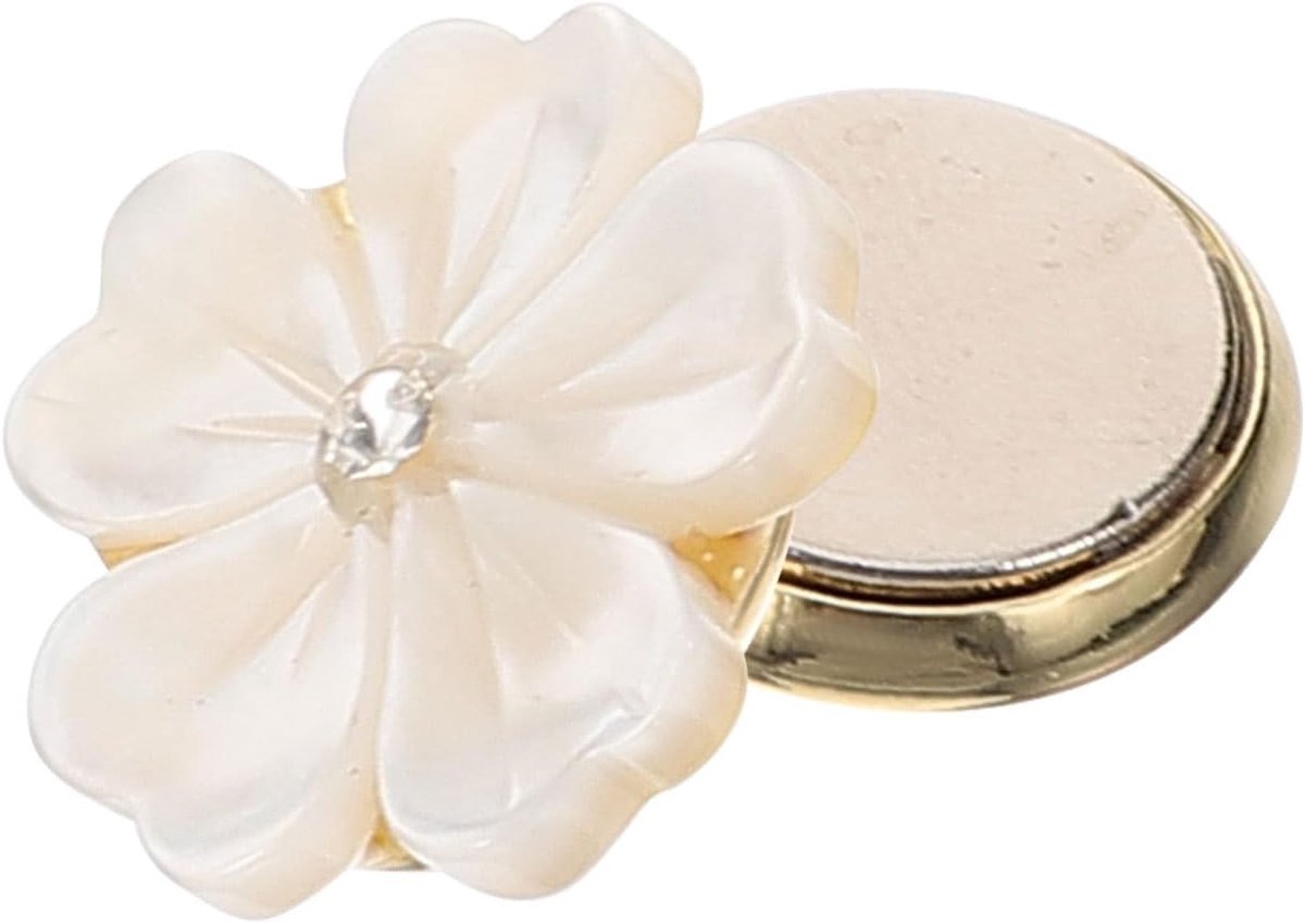 Bloemenbroche van natuurlijke schelp, wit