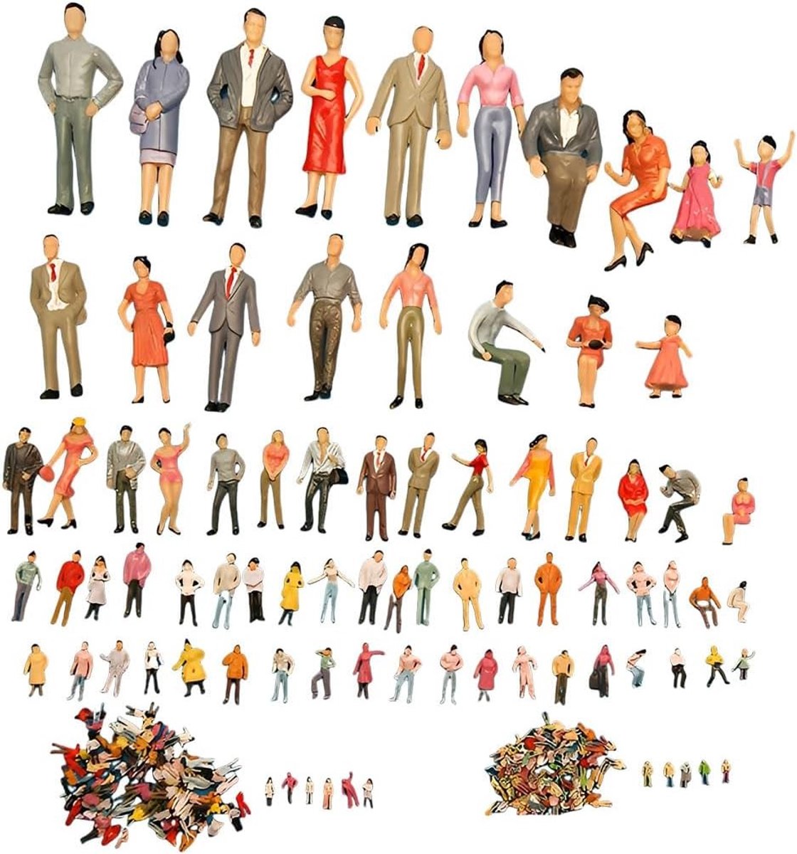 50 stuks beschilderde miniatuurfiguren schaal 1:75, staande en zittende figuren voor trein- en modelbouw, gedetailleerd en meerkleurig